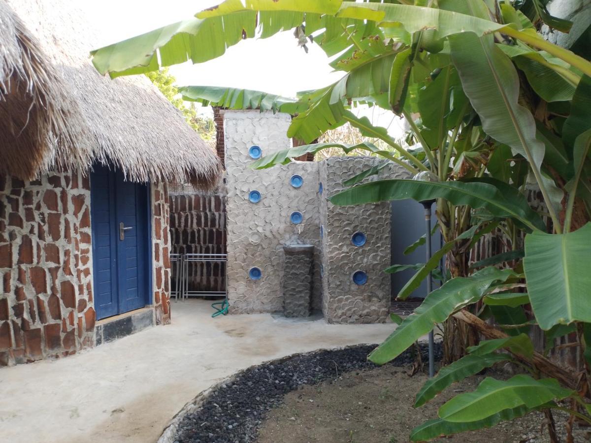 Dragonfly Hostel And Homestay Batununggul Extérieur photo